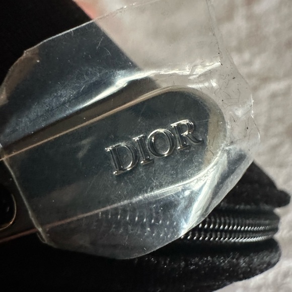 NWT Dior Velvet Pouch - Picture 8 of 9